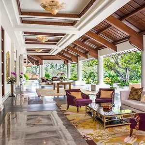 ***** Resort The Laguna, A Luxury Collection & Spa, Nusa Dua, Bali Indonesia